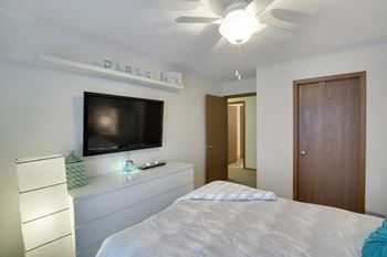 Hidden valley bedroom